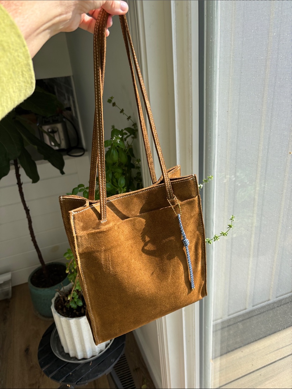 Parker Thatch Magazine Tote in Desert Sand (Suede)